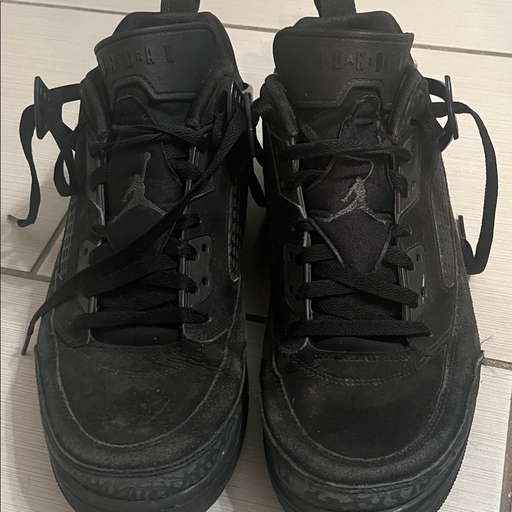 Jordan Men's Black Sneakers